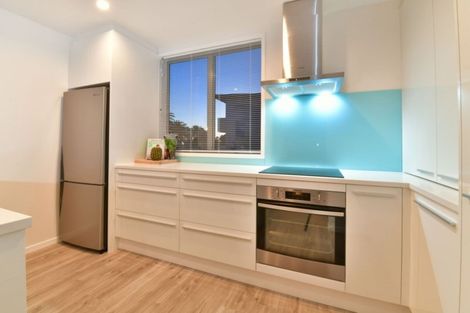 Photo of property in 39/3 Riverside Road, Orewa, 0931