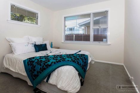 Photo of property in 42 Grahams Road, Ilam, Christchurch, 8041