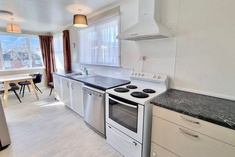 Photo of property in 146 George Street, Stokes Valley, Lower Hutt, 5019