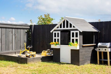 Photo of property in 44 Kuru Place, Papamoa, 3118