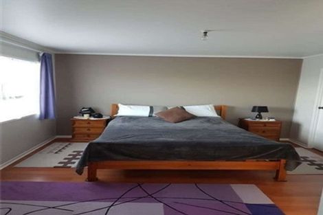 Photo of property in 55 Divich Avenue, Te Atatu South, Auckland, 0610