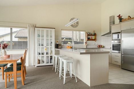 Photo of property in 30 Maggie Place, Ohauiti, Tauranga, 3112