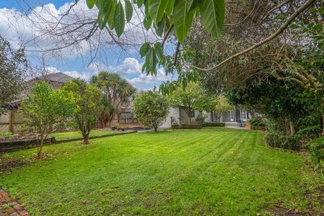 Photo of property in 469 College Street, Hokowhitu, Palmerston North, 4410