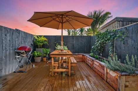 Photo of property in 61 Ivy Nola Way, Henderson, Auckland, 0612