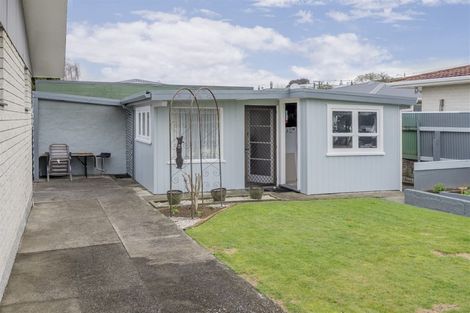 Photo of property in 3 Chester Street, Levin, 5510