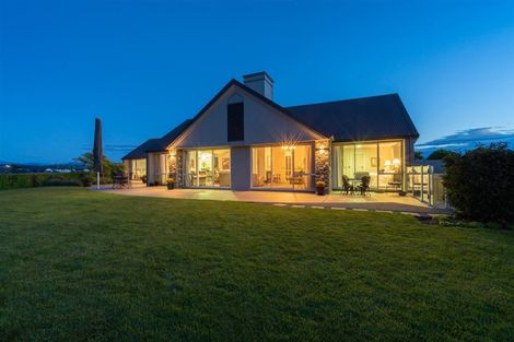 Photo of property in 140 Howden Street, Te Anau, 9600