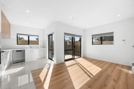 Photo of property in 1/255 Pakuranga Road, Pakuranga, Auckland, 2010
