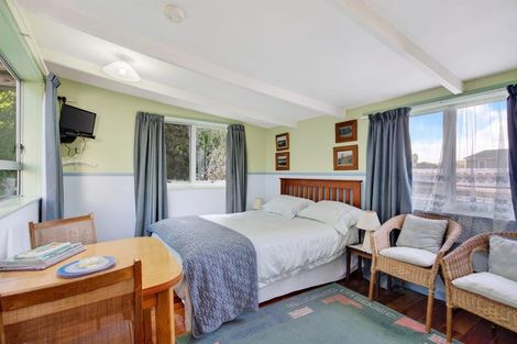 Photo of property in Plam House, 669 Pahi Road, Pahi, Paparoa, 0571