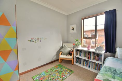 Photo of property in 303 Main South Road, Green Island, Dunedin, 9018