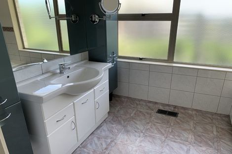 Photo of property in 29 The Cliffs, Britannia Heights, Nelson, 7010