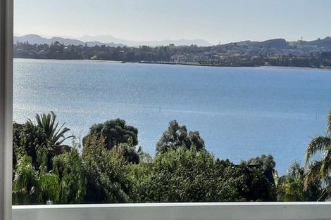 Photo of property in 2 Tainui Road, Cockle Bay, Auckland, 2014