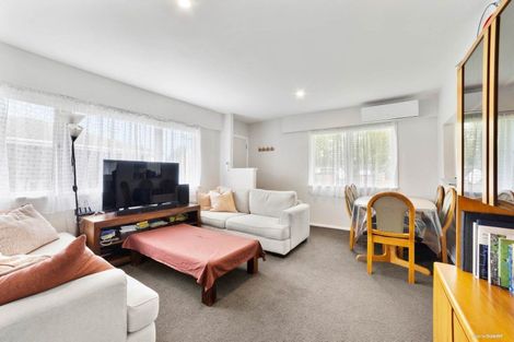 Photo of property in 1/169 Shakespeare Road, Milford, Auckland, 0620
