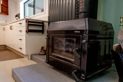 Photo of property in 1294 Lake Kaniere Road, Lake Kaniere, Kokatahi, 7881