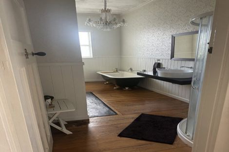 Photo of property in 106 Archers Road, Glenfield, Auckland, 0629