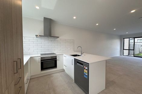 Photo of property in 19 Oyster Drive, Whenuapai, Auckland, 0618