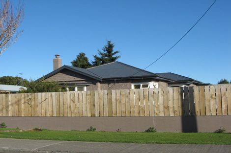 Photo of property in 86 Park Street, Winton, 9720