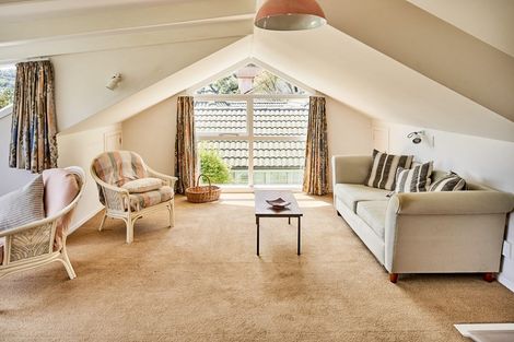 Photo of property in 5 Tui Road, Days Bay, Lower Hutt, 5013