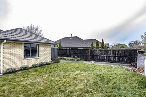 Photo of property in 27 Oakwood Drive, Rangiora, 7400