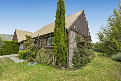 Photo of property in 39c Tenby Street, Wanaka, 9305