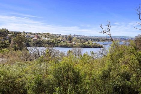 Photo of property in 7 Parawera Drive, Acacia Bay, Taupo, 3330