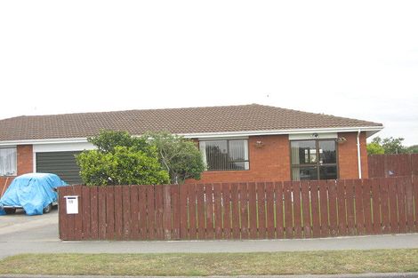 Photo of property in 1/12 Radiata Avenue, Parklands, Christchurch, 8083