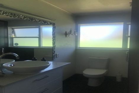 Photo of property in 2/33 Hamlin Road, Mount Wellington, Auckland, 1060