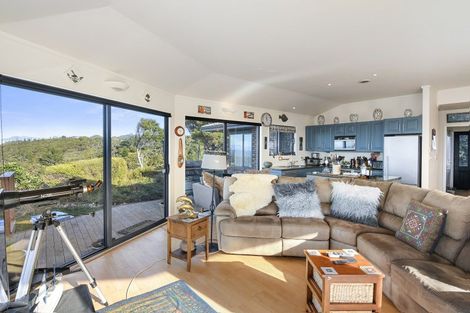 Photo of property in 51 Wharariki Road, Puponga, Collingwood, 7073