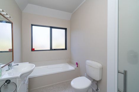 Photo of property in 1/52 Hawai Street, Two Mile Bay, Taupo, 3330