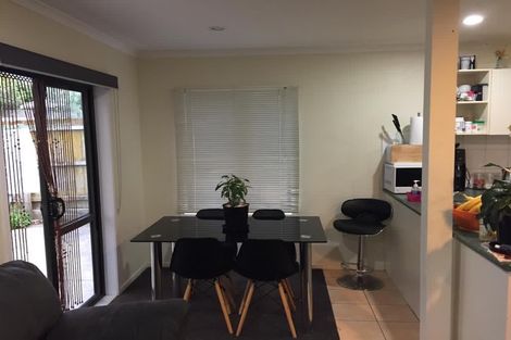Photo of property in 17 Blumhardt Place, Avondale, Auckland, 1026