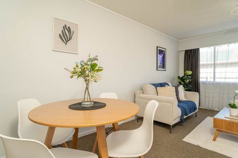 Photo of property in 3/7 Davies Street, Tawa, Wellington, 5028