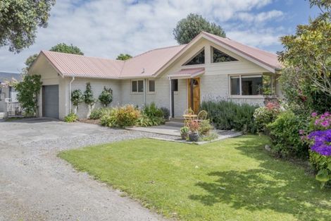 Photo of property in 129c Rangiuru Road, Otaki Beach, Otaki, 5512