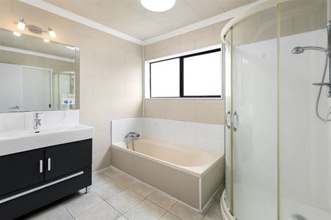 Photo of property in 137 Osprey Drive, Welcome Bay, Tauranga, 3112