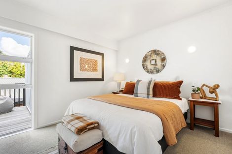 Photo of property in 2/300 Rangatira Road, Beach Haven, Auckland, 0626