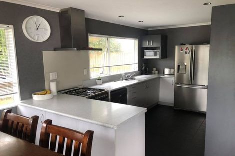 Photo of property in 160 Bartholomew Road, Levin, 5510