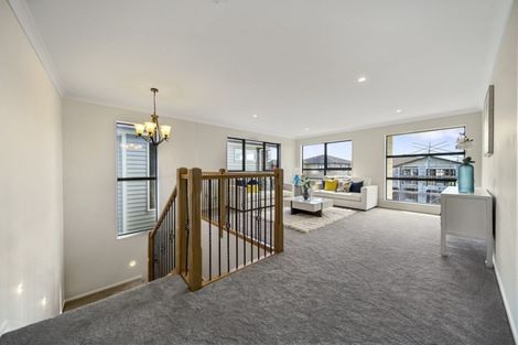 Photo of property in 5 Eastfield Avenue, Flat Bush, Auckland, 2019