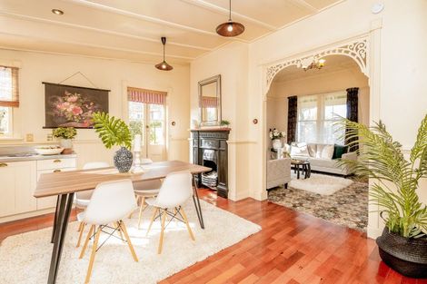 Photo of property in 1 Knighton Road, Hillcrest, Hamilton, 3216