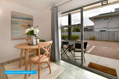 Photo of property in 2/420a Hibiscus Coast Highway, Orewa, 0931