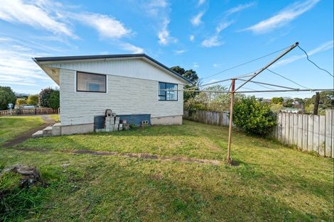 Photo of property in 7 Kelvin Place, Westown, New Plymouth, 4310
