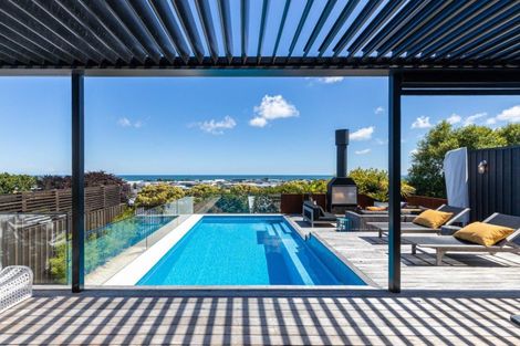 Photo of property in 120 Pendarves Street, New Plymouth, 4312