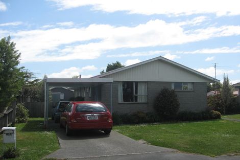 Photo of property in 16a Tralee Place, Bishopdale, Christchurch, 8053