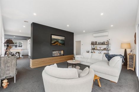 Photo of property in 16 Hosking Drive, Cromwell, 9310