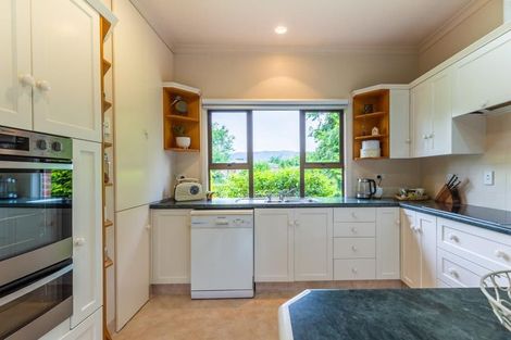 Photo of property in 72 Parsonage Road, Waimate, 7978