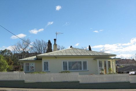 Photo of property in 22 Porangahau Road, Waipukurau, 4200
