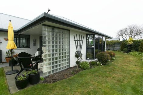 Photo of property in 21 Mona Square, Ashburton, 7700