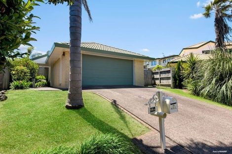 Photo of property in 30 Limerick Place, Dannemora, Auckland, 2016