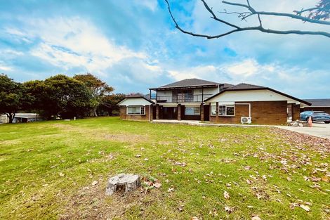 Photo of property in 11 Bream Revel Way, Karaka, Papakura, 2580