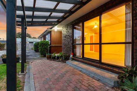 Photo of property in 66c Main Road, Titahi Bay, Porirua, 5022