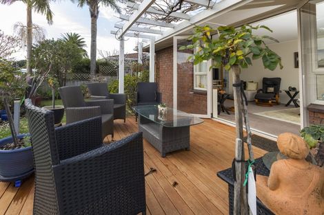 Photo of property in 7b Nukumea Common, Orewa, 0931