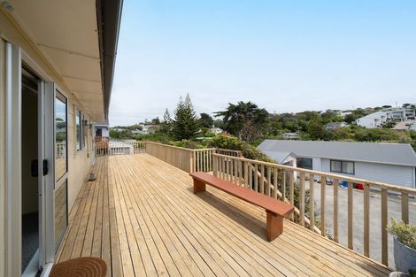 Photo of property in 13 Matatiro Street, Titahi Bay, Porirua, 5022