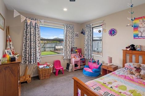 Photo of property in 2 Flaxon Place, Burwood, Christchurch, 8083